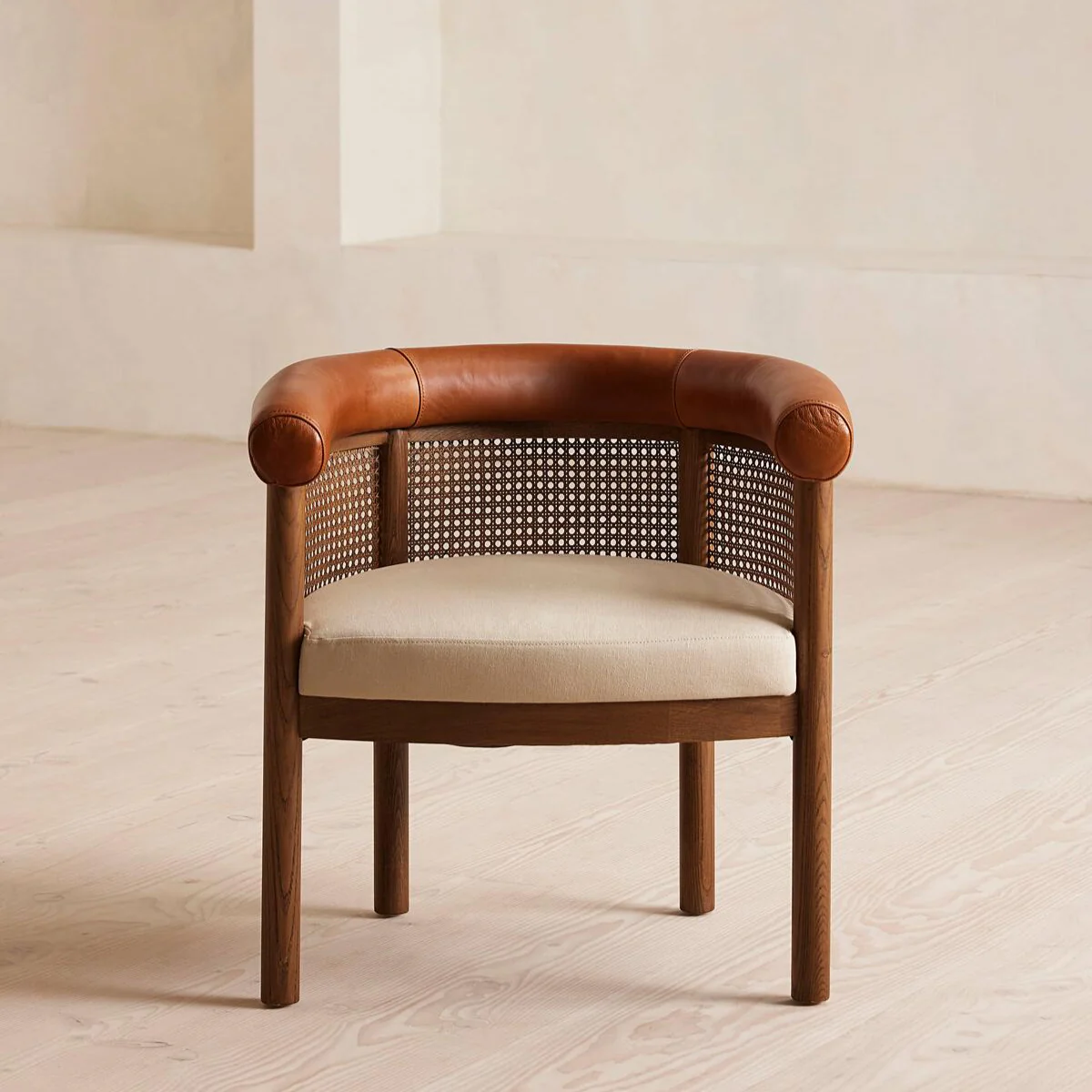 Amber Chair - Image 4