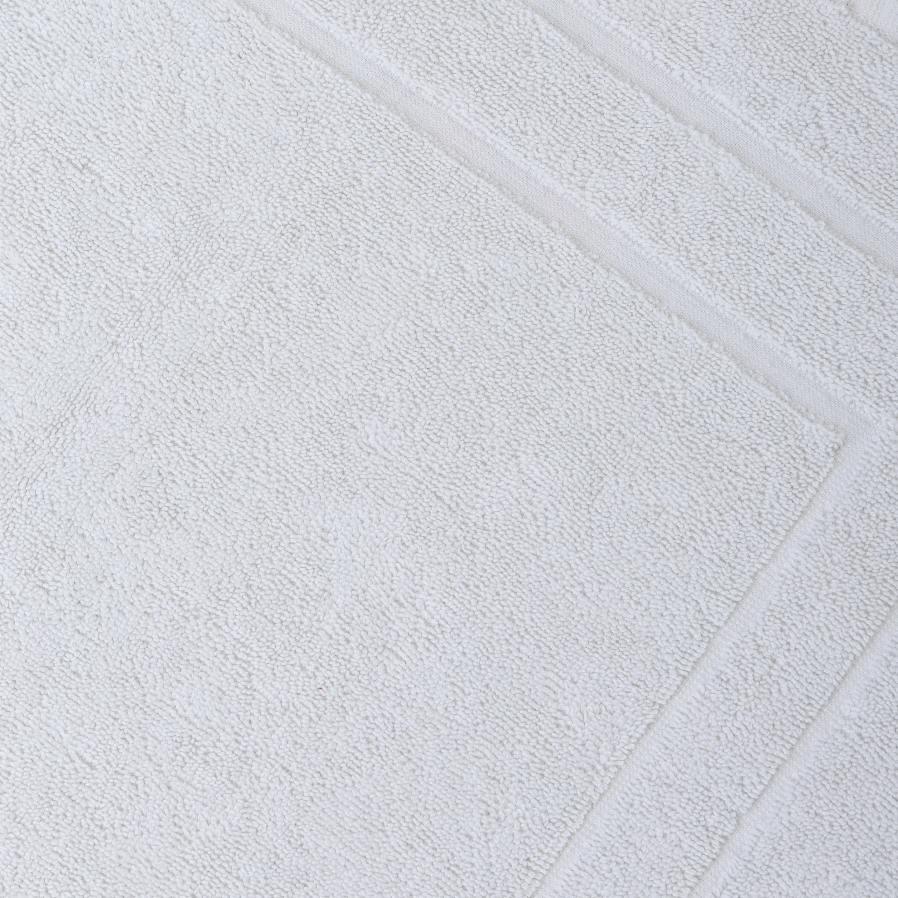 Border Bath Mat - Image 7