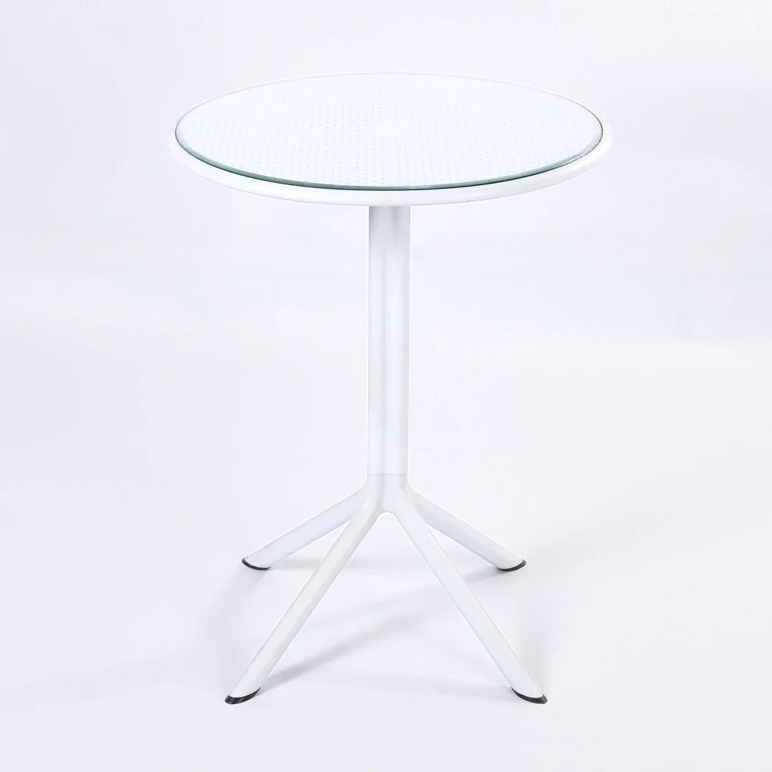 Dot Round Table - Image 9