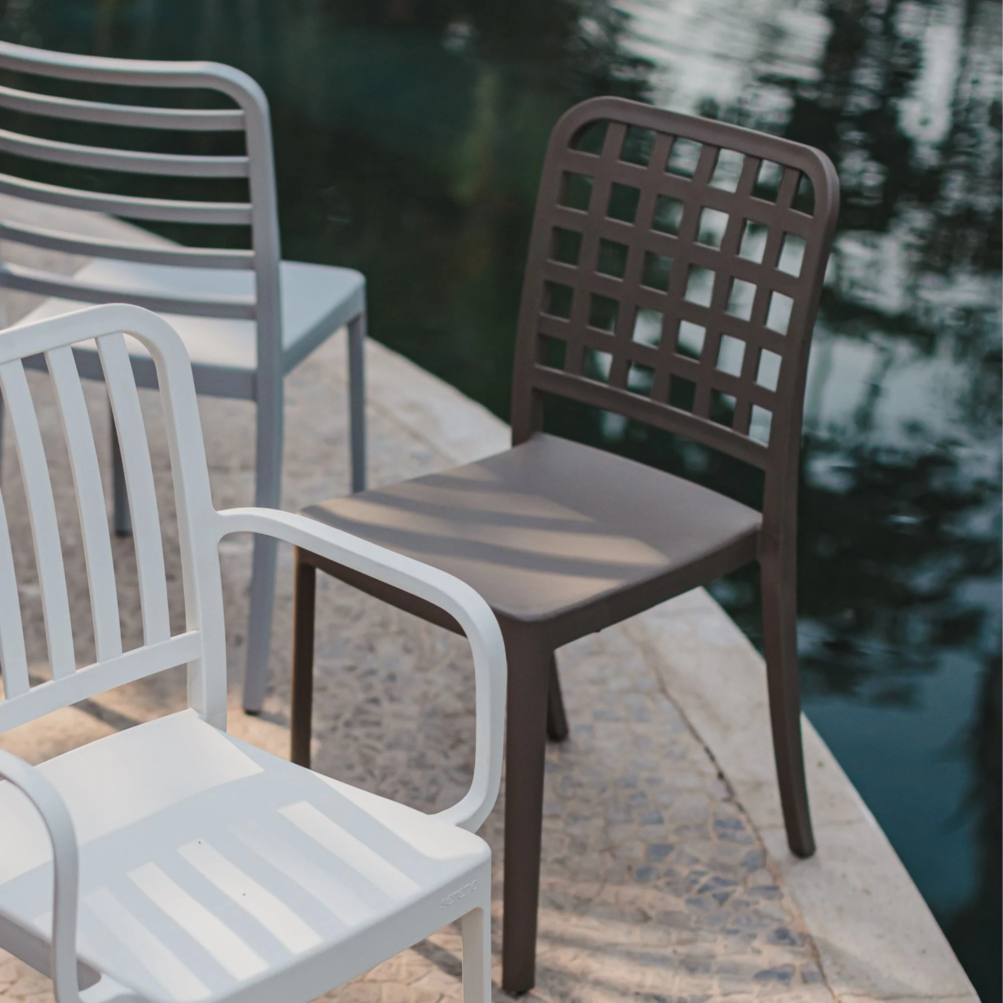 Flexi-Square Chair - Image 3
