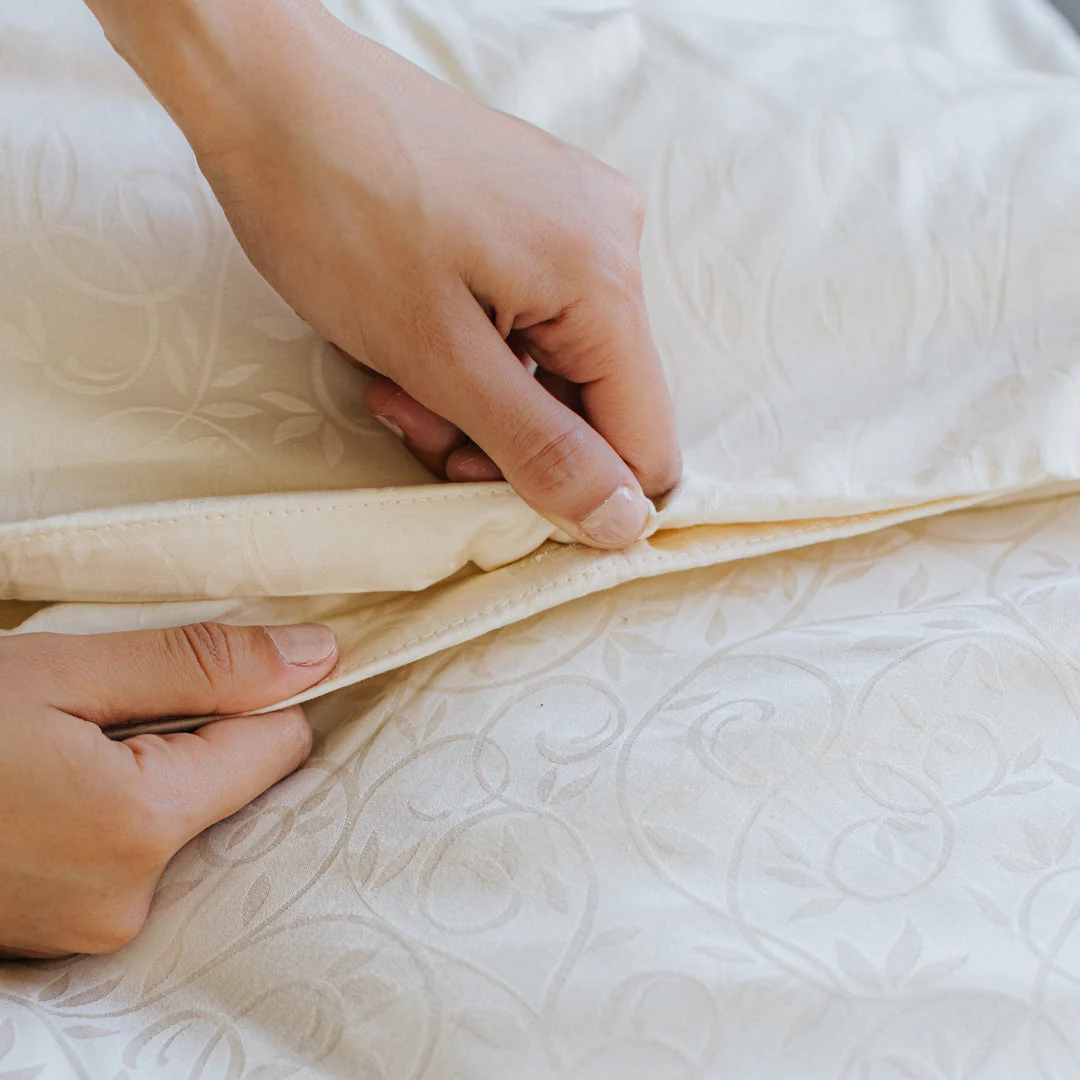 Luxe Sateen Duvet Cover Set - Image 9