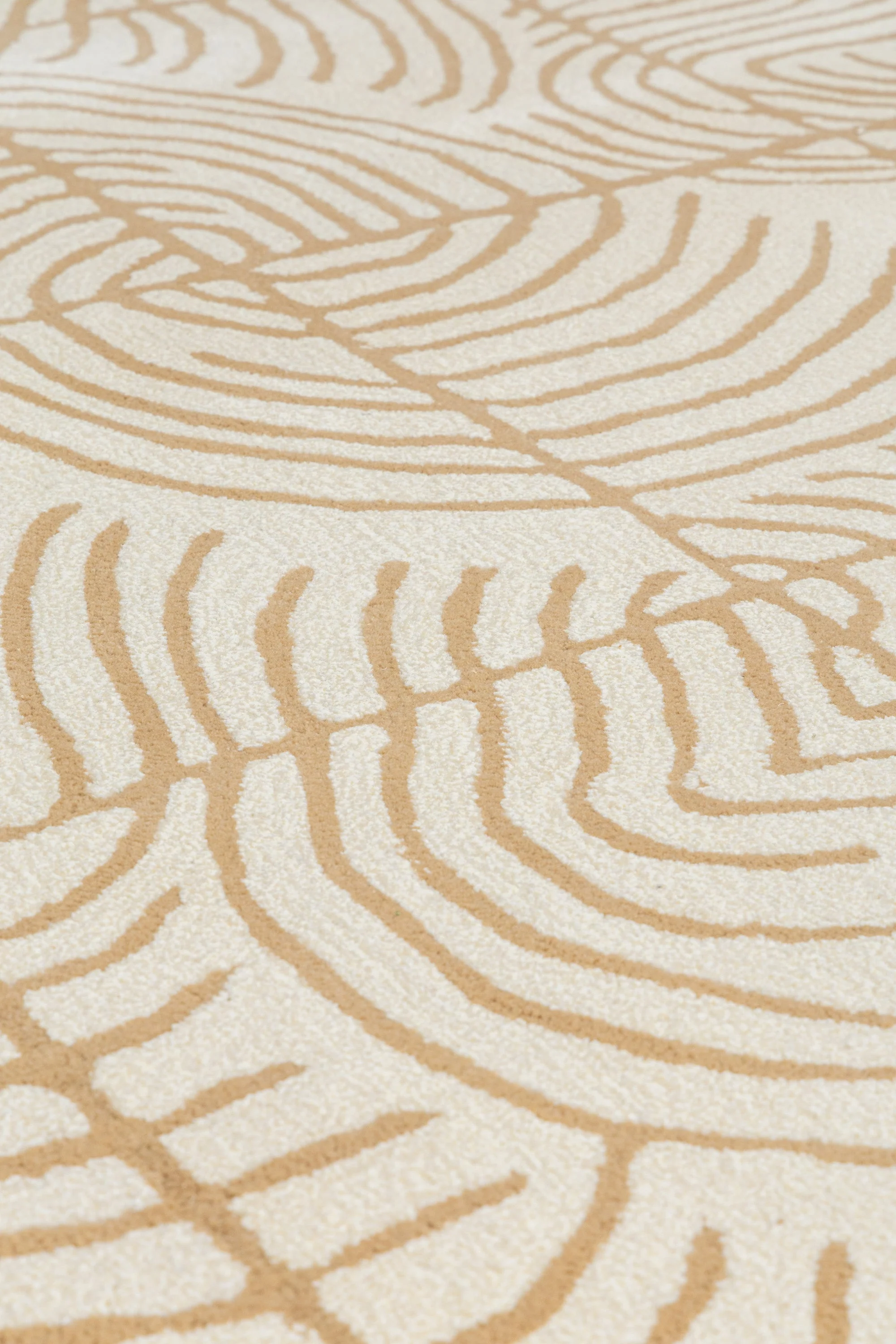 Rayan Hand Tufted Rug - Image 3