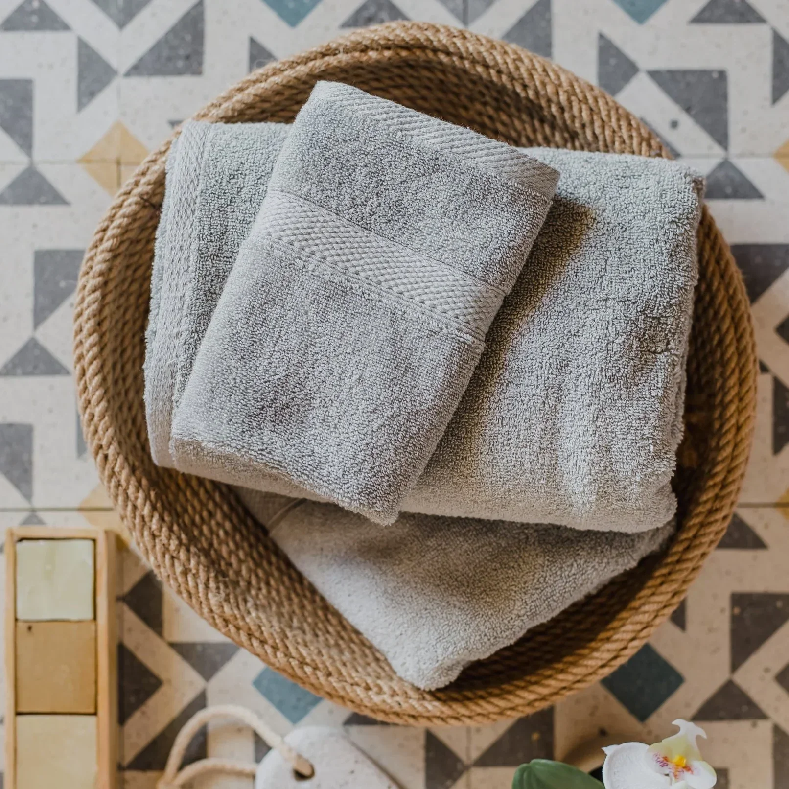 Sienna Hand Towel (Set of 4) - Image 9