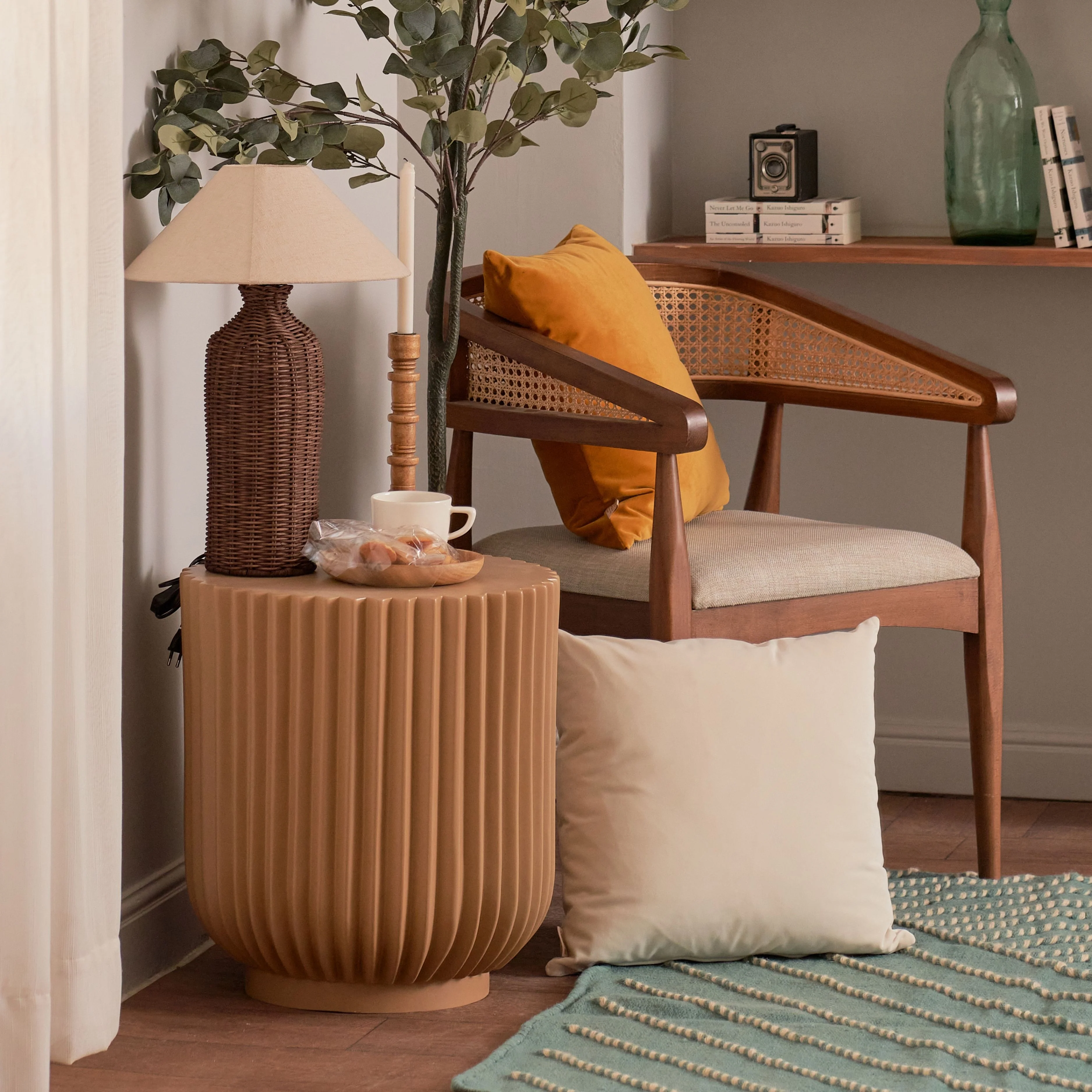 Sphere Side Table - Image 2
