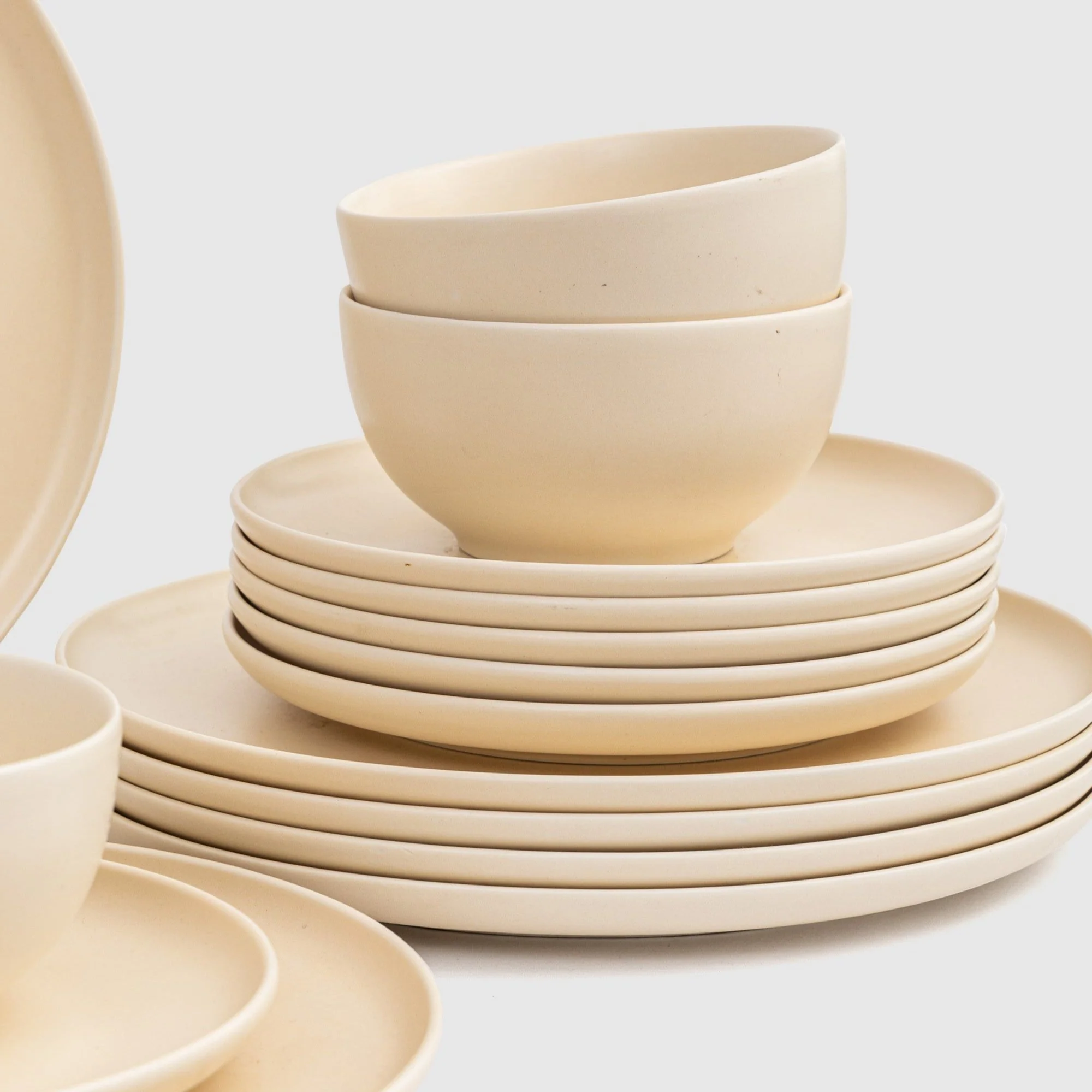 Venus Matte Dinnerware (Set of 18 pcs) - Image 6